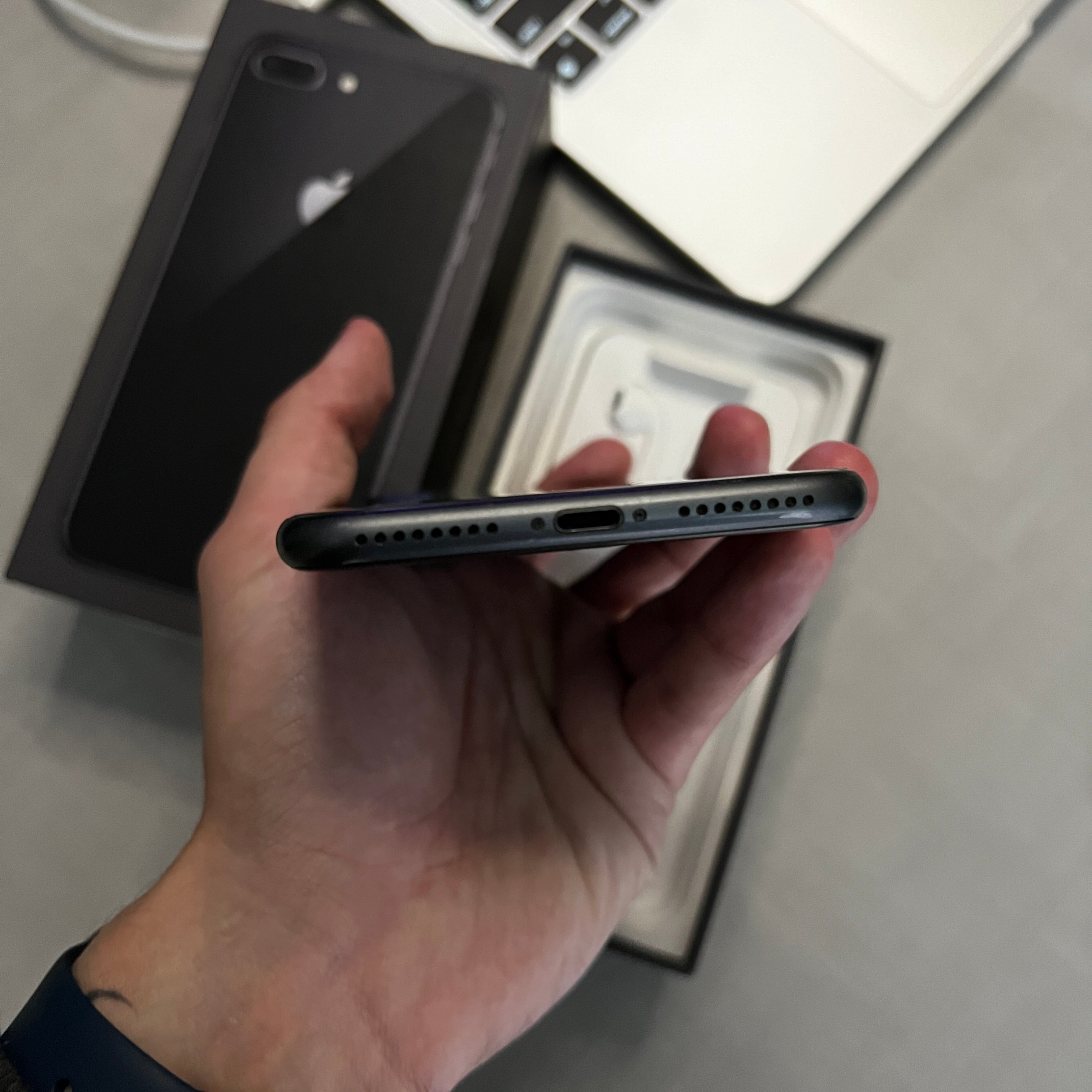 IPhone 8 Plus 256 GB preto-especial - excelente