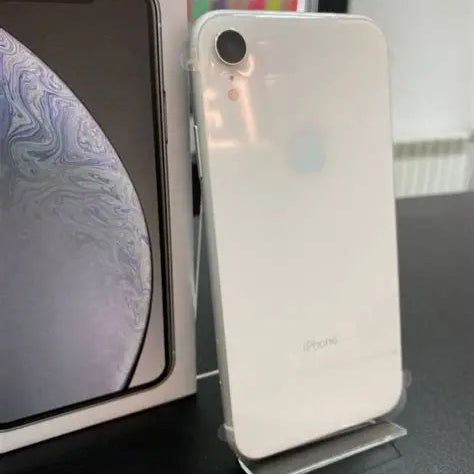 iPhone XR 128 GB preto - excelente